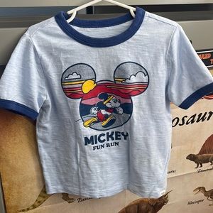 Baby gap boys BLUE shirt Disney Mickey Mouse Mickey fun run size 5